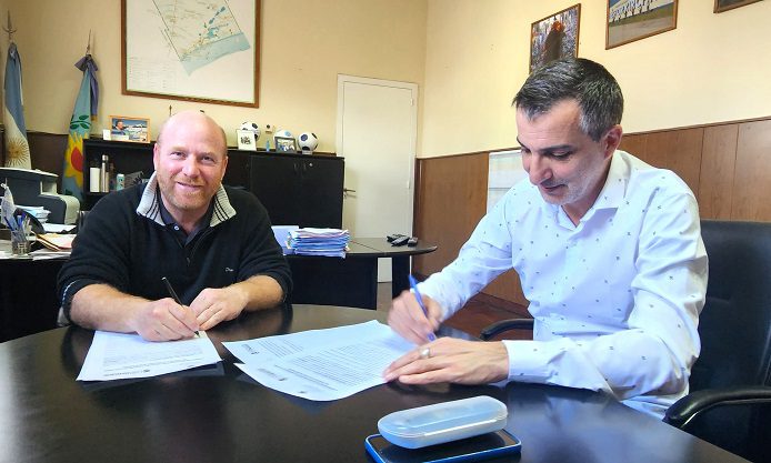 Conocé el mar, conocé la sierra: convenio para favorecer el intercambio turístico entre Villa Ciudad Parque y Mar Chiquita