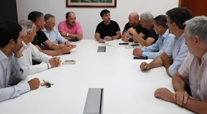 Intendentes de UXP se reunieron en Castelli.