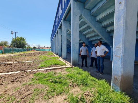 DOLORES CAPITAL REGIONAL DEL DEPORTE: AVANZAN LAS OBRAS DE LA CANCHA DE HOCKEY Y EL MICROESTADIO